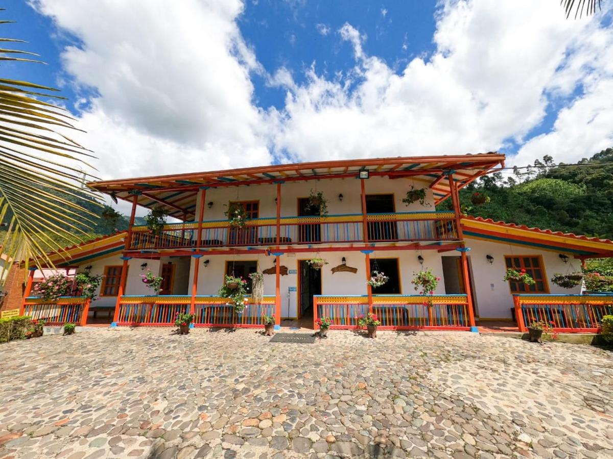 Hosteria El Paraiso Hotel Jardín Exterior photo