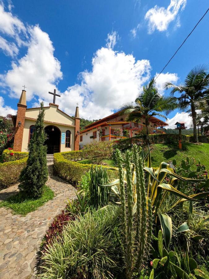 Hosteria El Paraiso Hotel Jardín Exterior photo