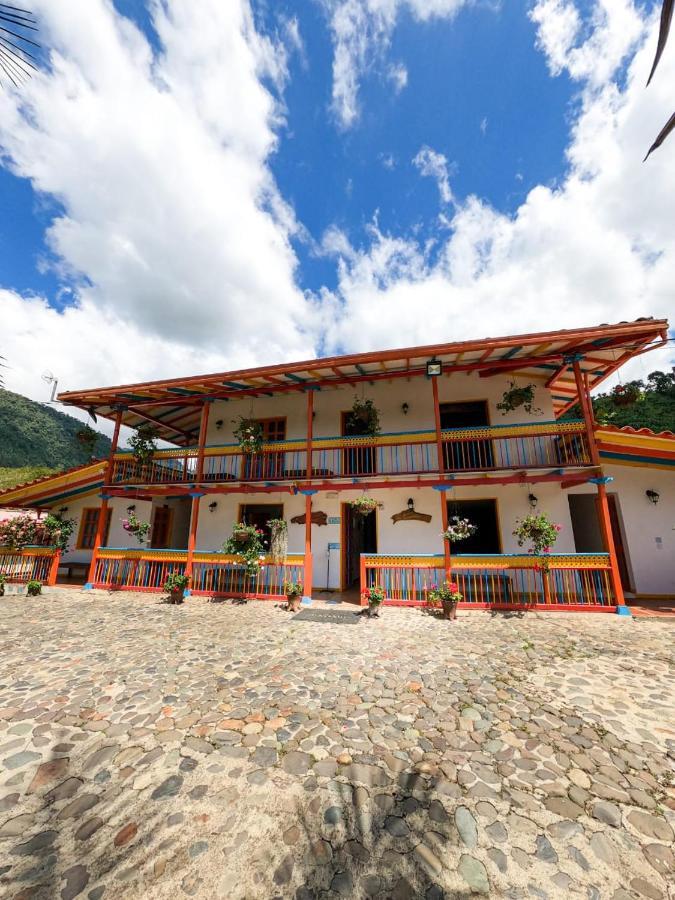 Hosteria El Paraiso Hotel Jardín Exterior photo