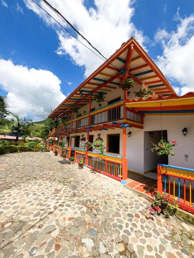 Hosteria El Paraiso Hotel Jardín Exterior photo