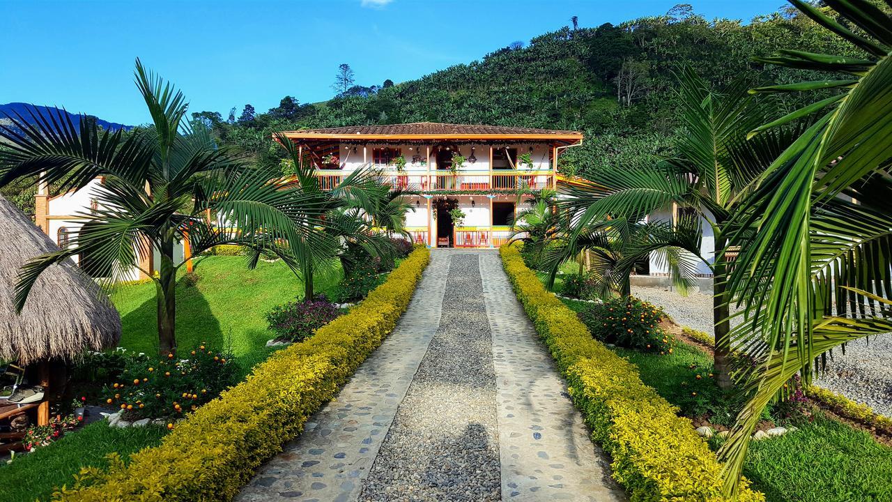 Hosteria El Paraiso Hotel Jardín Exterior photo